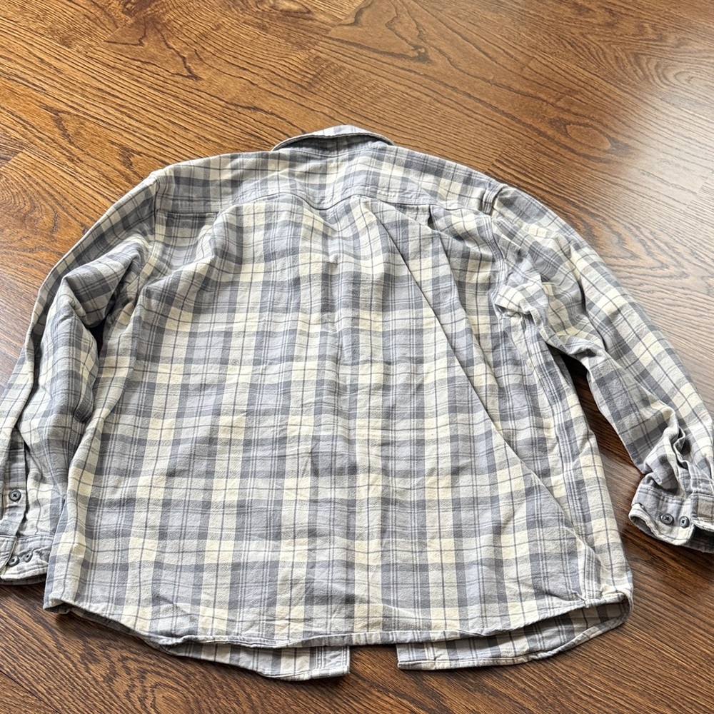Carhartt Gray Plaid Casual Button Down Shirt - Picture 4 of 4